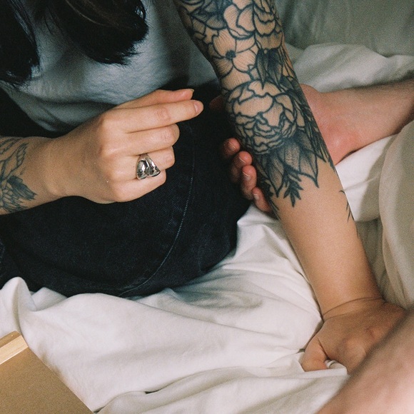 AIORI Silver Orb Ring - 6 - Picture 3 of 4